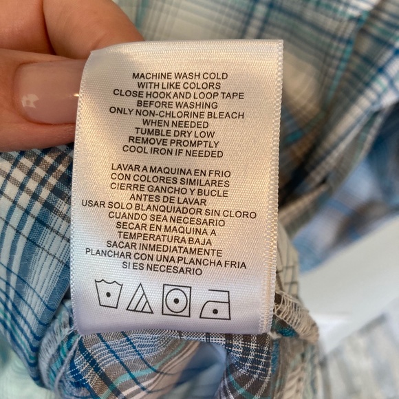 SOLD - Habit Long Sleeve Button Down Fishing Shirt - Picture 10 of 11